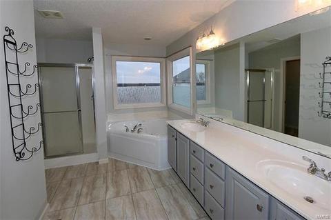 2 Marchand Ct, O'fallon, MO 63368 photo 24