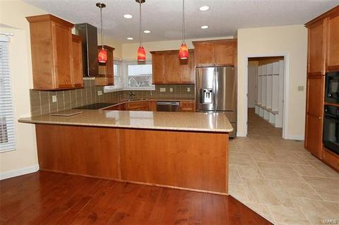 2 Marchand Ct, O'fallon, MO 63368 photo 9