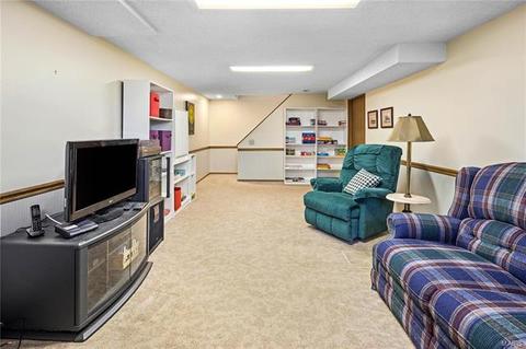 267 Spring Oaks Dr, Ballwin, MO 63011 photo 35