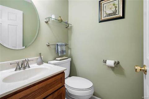 267 Spring Oaks Dr, Ballwin, MO 63011 photo 25