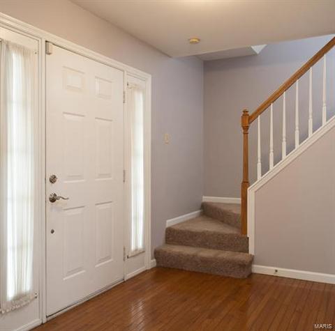 10 Breezy Point Ct, O'fallon, MO 63368 photo 2