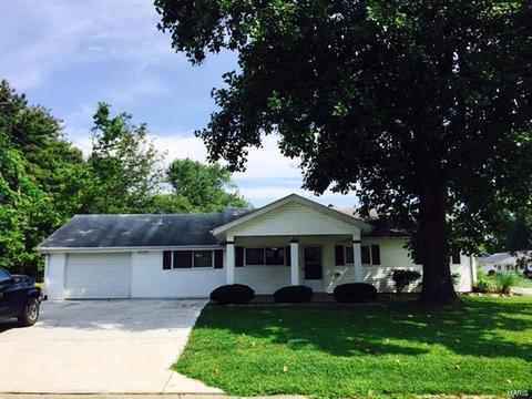303 Eggering Dr, O'fallon, MO 63366 photo 1