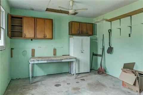 16144 Clayton Rd, Ellisville, MO 63011 photo 17