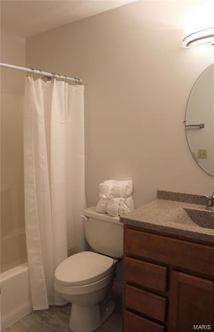 2017 Hackmann Estates Dr, Saint Charles, MO 63303 photo 8