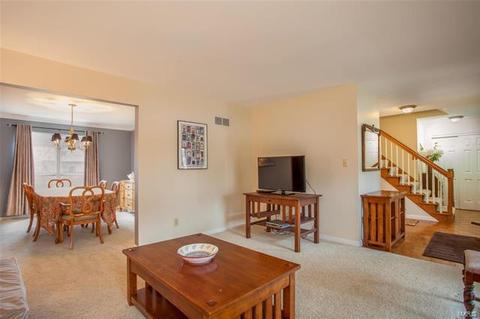 340 Arbor Glen Dr, Ballwin, MO 63021 photo 6