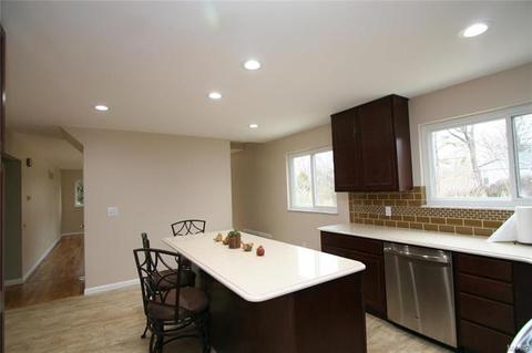 301 Baxter Rd, Ballwin, MO 63011 photo 12