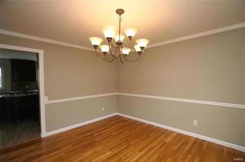 301 Baxter Rd, Ballwin, MO 63011 photo 10