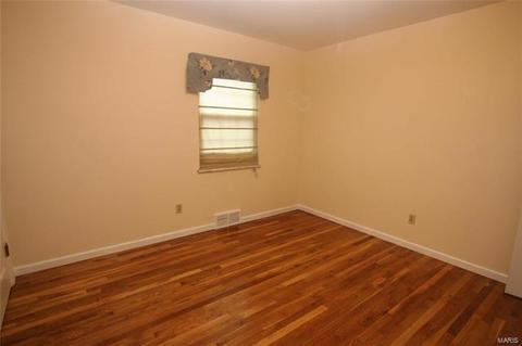 301 Baxter Rd, Ballwin, MO 63011 photo 29