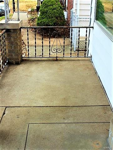 7121 Sharp Ave, Saint Louis, MO 63116 photo 4