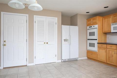 1516 Winding Bend Ln, Manchester, MO 63021 photo 6