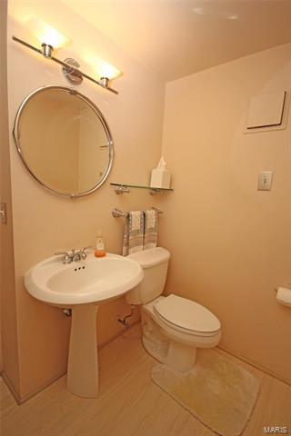 1509 Greening Ln, Saint Louis, MO 63122 photo 38