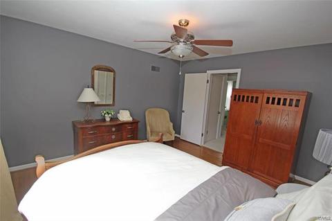 1509 Greening Ln, Saint Louis, MO 63122 photo 23
