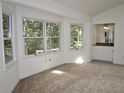 1619 Forestview Ridge Ln, Ballwin, MO 63021 photo 6