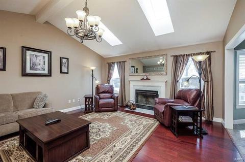 12 Bryan Valley Ct, O'fallon, MO 63366 photo 3