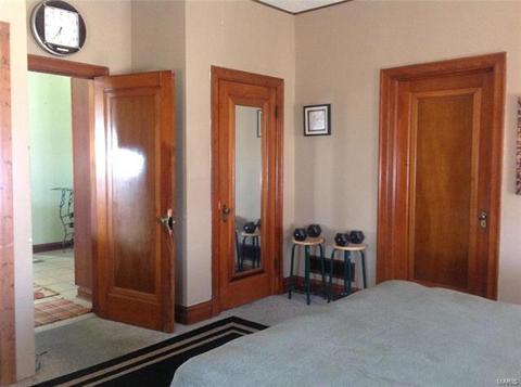 326 E Davis St, Saint Louis, MO 63111 photo 22