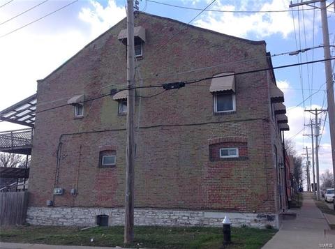 326 E Davis St, Saint Louis, MO 63111 photo 2