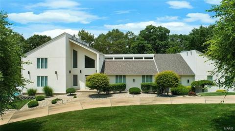 16425 Forest Gate Ln, Wildwood, MO 63011 photo 1