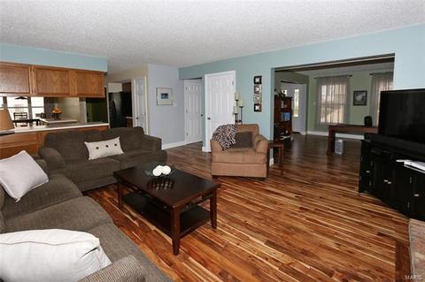 2832 Bromley Dr, O'fallon, MO 63368 photo 10