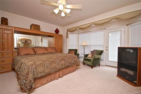 725 Castle Ridge Dr, Ballwin, MO 63021 photo 18