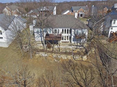 725 Castle Ridge Dr, Ballwin, MO 63021 photo 28