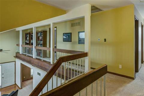 717 Cedar Bluff Ct, Ballwin, MO 63021 photo 22