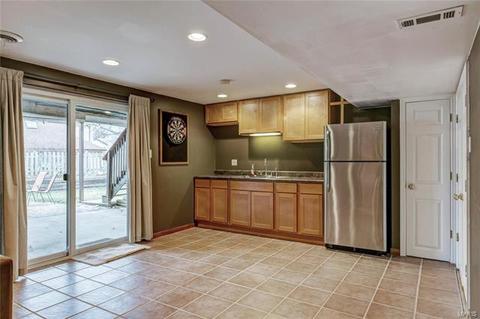 717 Cedar Bluff Ct, Ballwin, MO 63021 photo 44