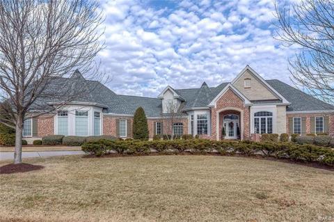238 Cornwall Dr, Weldon Spring, MO 63304 photo 1