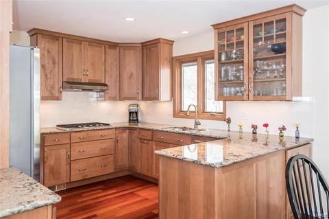 1807 Dougherty Estates Dr, Ballwin, MO 63021 photo 11