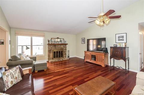 1807 Dougherty Estates Dr, Ballwin, MO 63021 photo 8