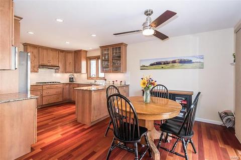 1807 Dougherty Estates Dr, Ballwin, MO 63021 photo 10
