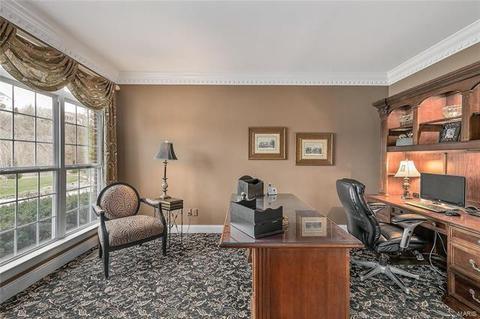 1124 Kiefer Ridge Ct, Ballwin, MO 63021 photo 3
