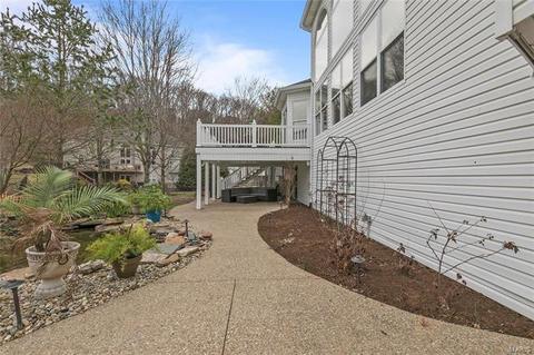 1124 Kiefer Ridge Ct, Ballwin, MO 63021 photo 31