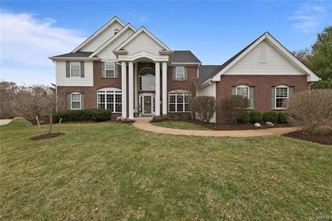 1124 Kiefer Ridge Ct, Ballwin, MO 63021 photo 1