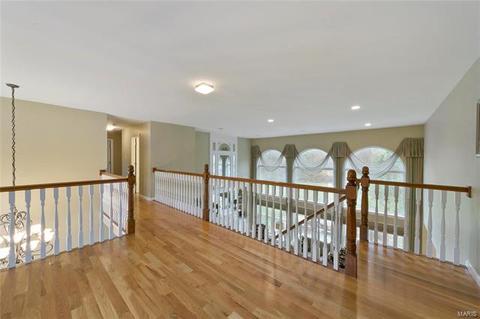 1124 Kiefer Ridge Ct, Ballwin, MO 63021 photo 13