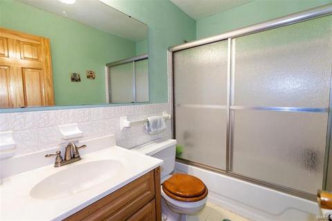 663 Cedar Run, Ballwin, MO 63021 photo 21