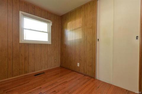 4658 Heege, Saint Louis, MO 63123 photo 20