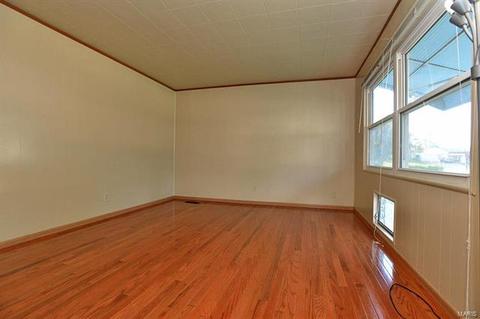 4658 Heege, Saint Louis, MO 63123 photo 9