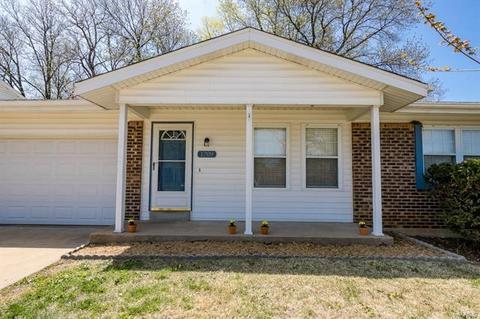 1709 Winter Hill Dr, O'fallon, MO 63366 photo 2