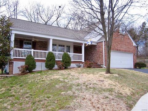 700 Mark Wesley Ln, Ballwin, MO 63021 photo 2