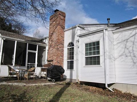 700 Mark Wesley Ln, Ballwin, MO 63021 photo 39