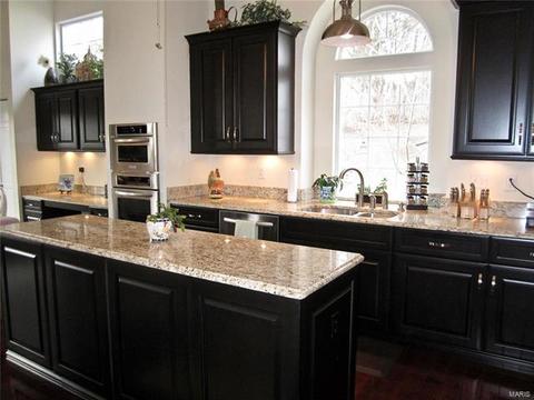 700 Mark Wesley Ln, Ballwin, MO 63021 photo 12