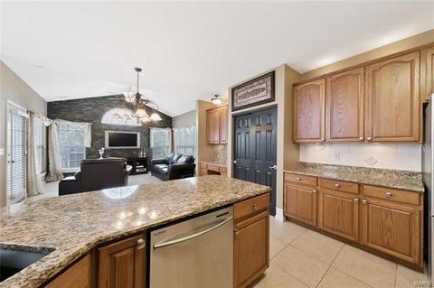 4 Pebble Beach Ct, O'fallon, MO 63366 photo 40