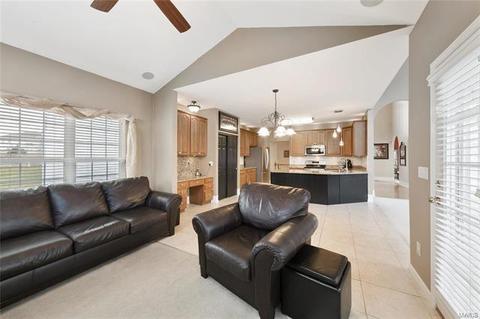 4 Pebble Beach Ct, O'fallon, MO 63366 photo 36