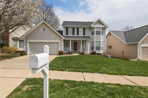 156 Westridge Parc Ln, Ellisville, MO 63021 photo 1