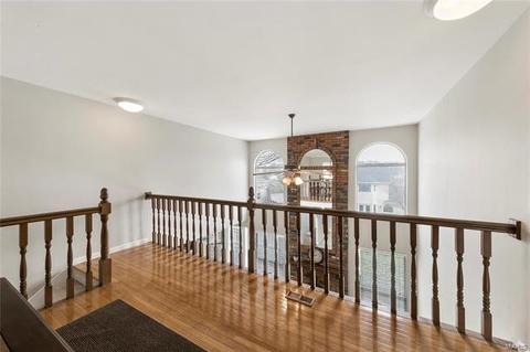 156 Westridge Parc Ln, Ellisville, MO 63021 photo 5