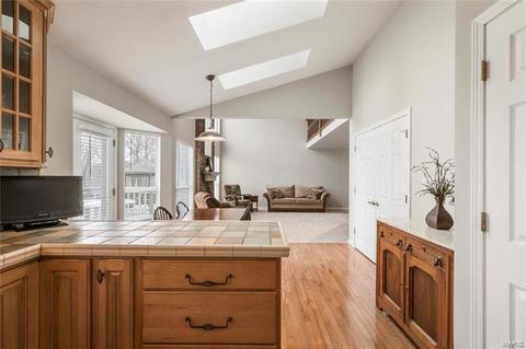 156 Westridge Parc Ln, Ellisville, MO 63021 photo 24