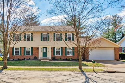 276 Kinderhook Dr, Chesterfield, MO 63017 photo 2