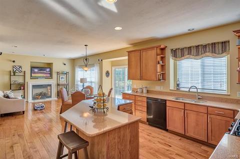 1063 Brook Mont, O'fallon, MO 63366 photo 14