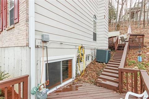 1440 Richland Mdws, Ballwin, MO 63021 photo 40
