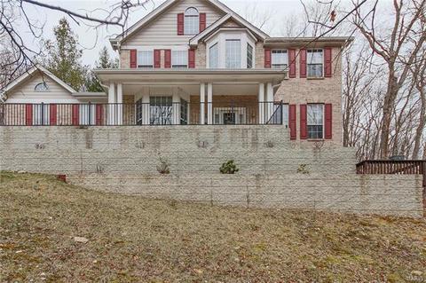 1440 Richland Mdws, Ballwin, MO 63021 photo 1